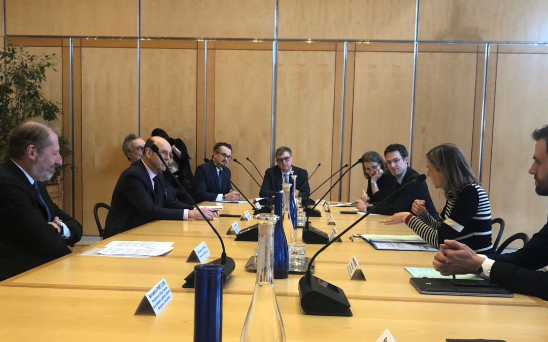 MESURES URGENTES POUR LES ENTREPRISES DE LA BRANCHE MODE ET HABILLEMENT